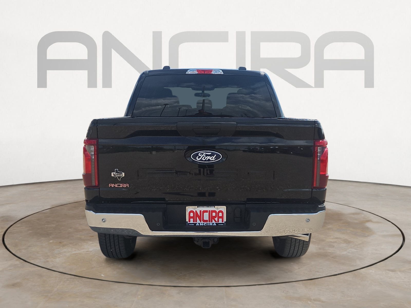 New 2026 Agate Black Metallic Ford XLT image 8