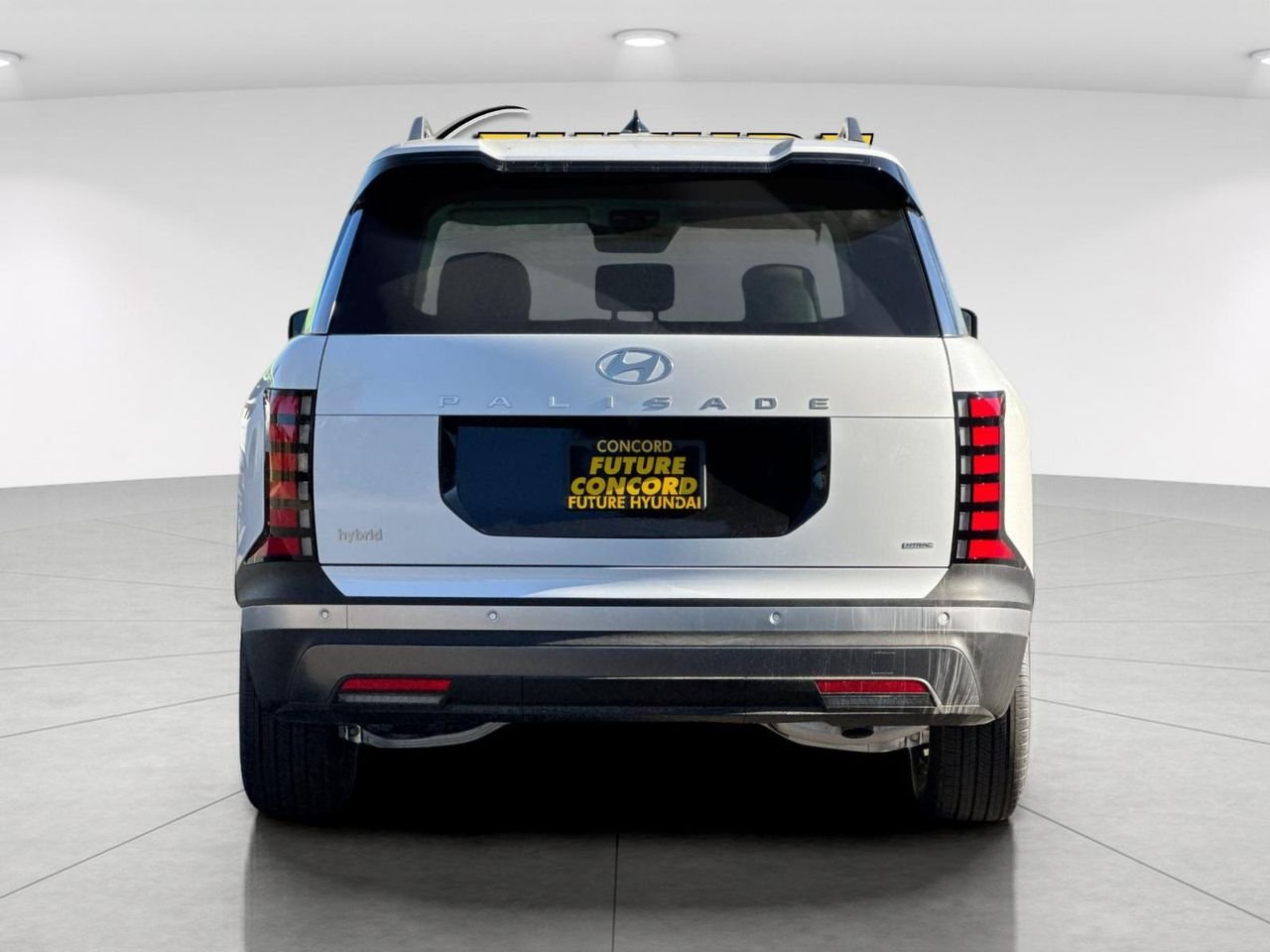 New 2026 White Hyundai SEL 8P image 4