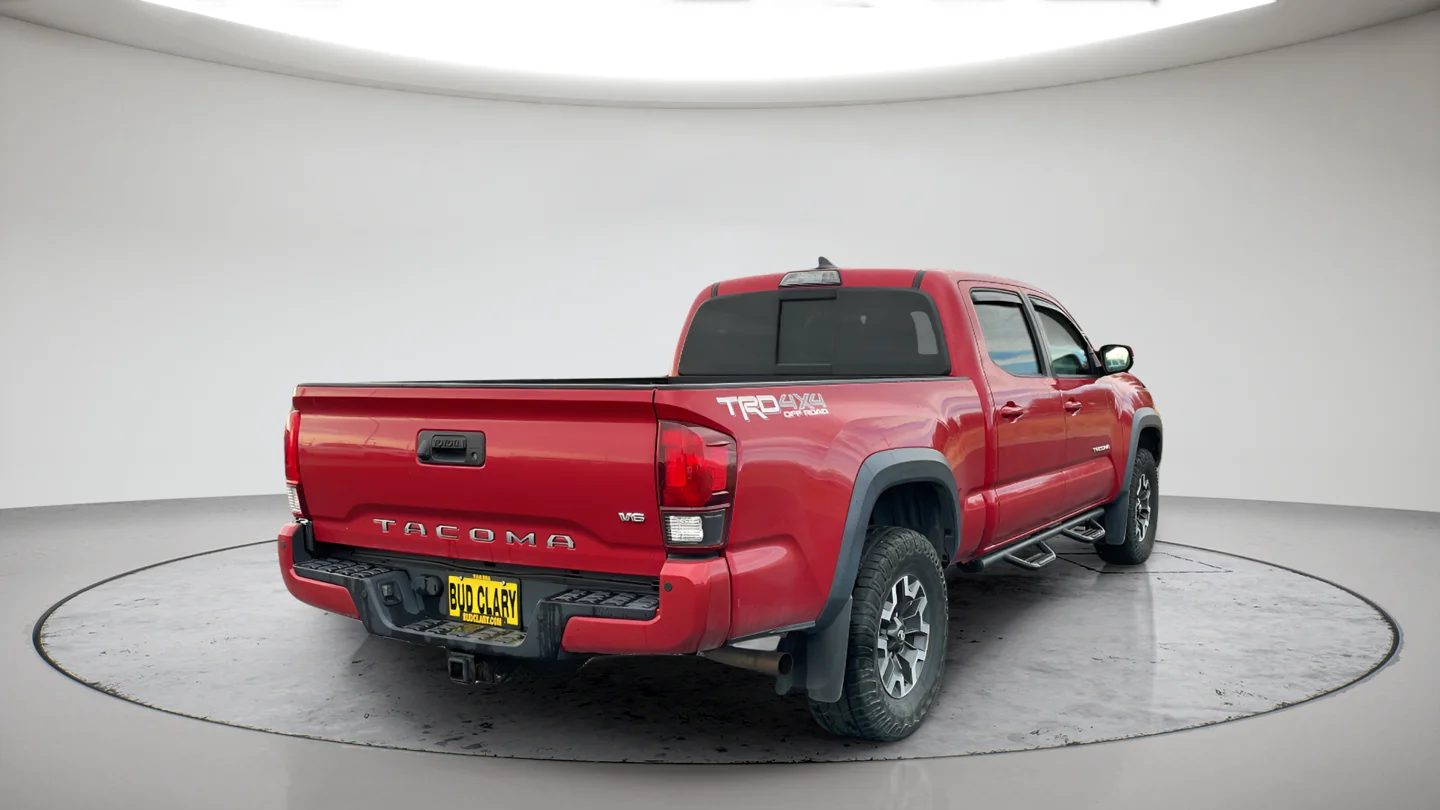 Used 2018 Red Toyota TRD Off-Road image 5
