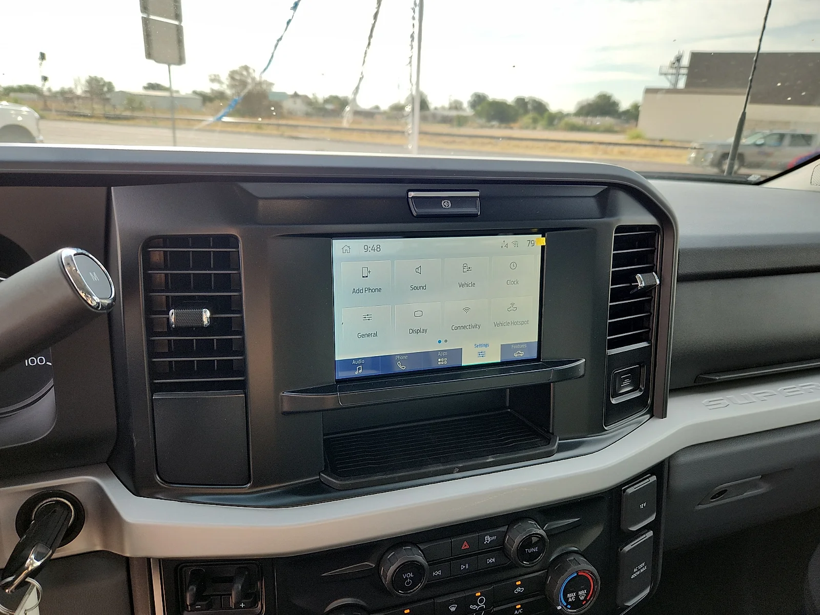New 2027 Agate Black Metallic Ford XLT image 24