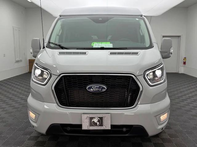 Used 2025 Gray Metallic Ford Explorer Limited SE image 5