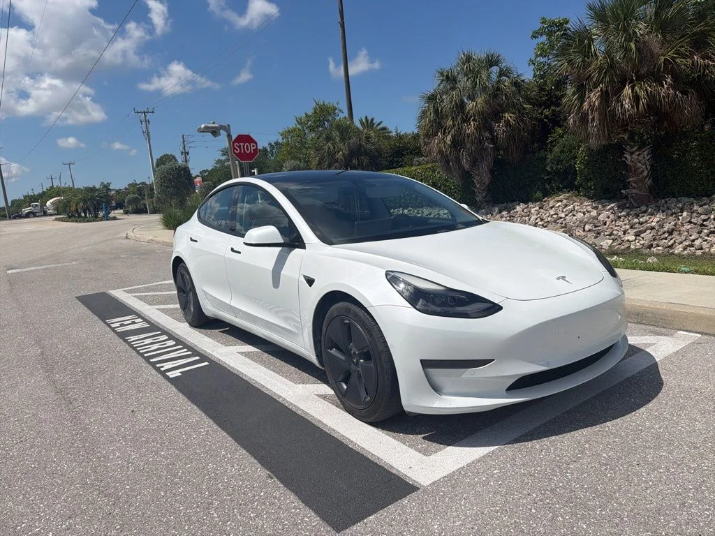 2021 Tesla Model 3 Base