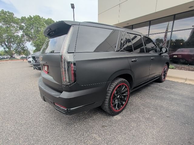 Used 2025 Black Cadillac Sport Platinum image 4