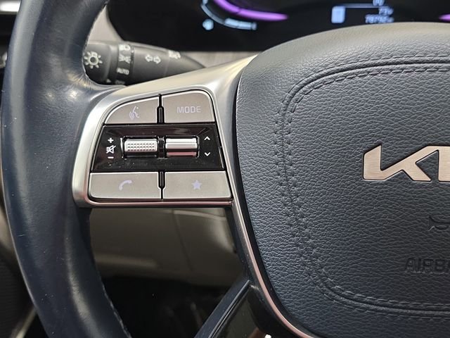 Used 2024 White Kia EX image 16