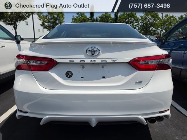 Used 2018 Super White Toyota SE image 5