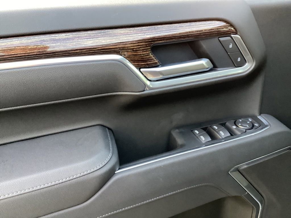 2026 GMC Sierra 1500 SLE - Photo 9