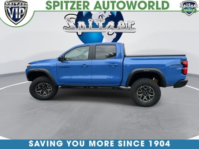 Used 2025 Blue Chevrolet ZR2 image 7