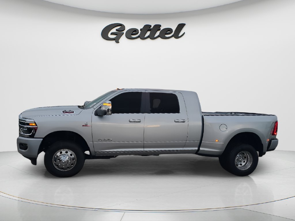 New 2026 Silver-Zynith Exterior Paint RAM Laramie image 8
