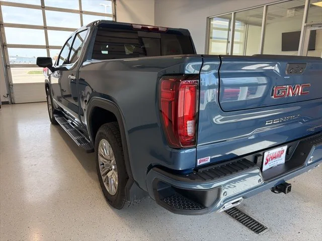 Used 2025 Blue GMC Denali image 7