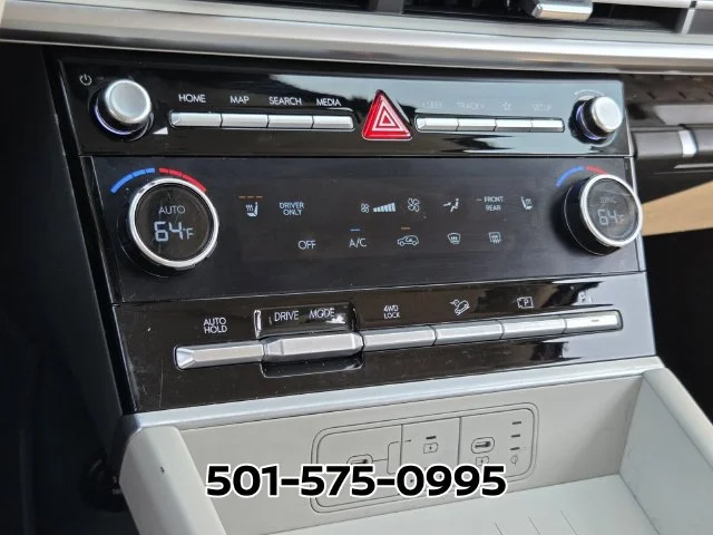 Used 2024 Silver Hyundai SEL image 25