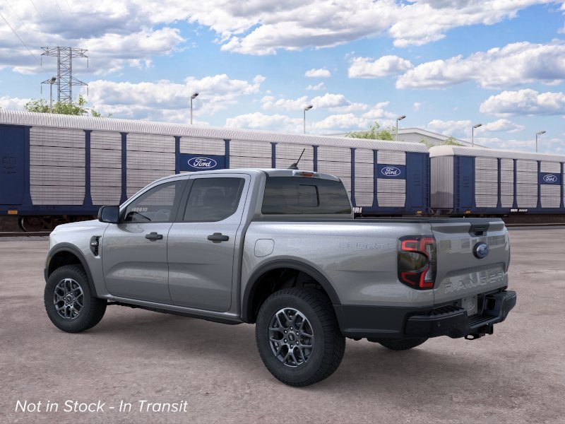 New 2026 Carbonized Gray Metallic Ford XLT image 5