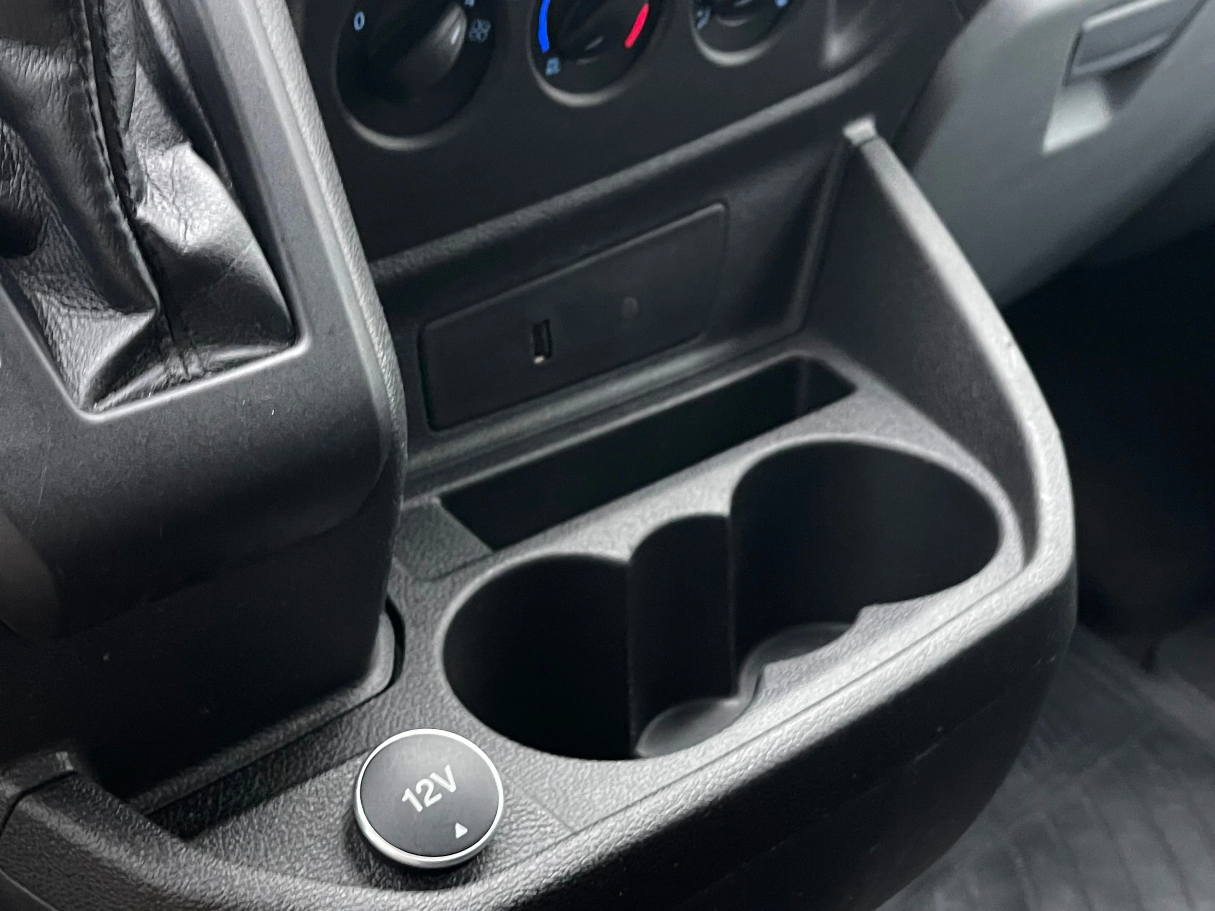 Used 2017 Oxford White Ford XLT image 25