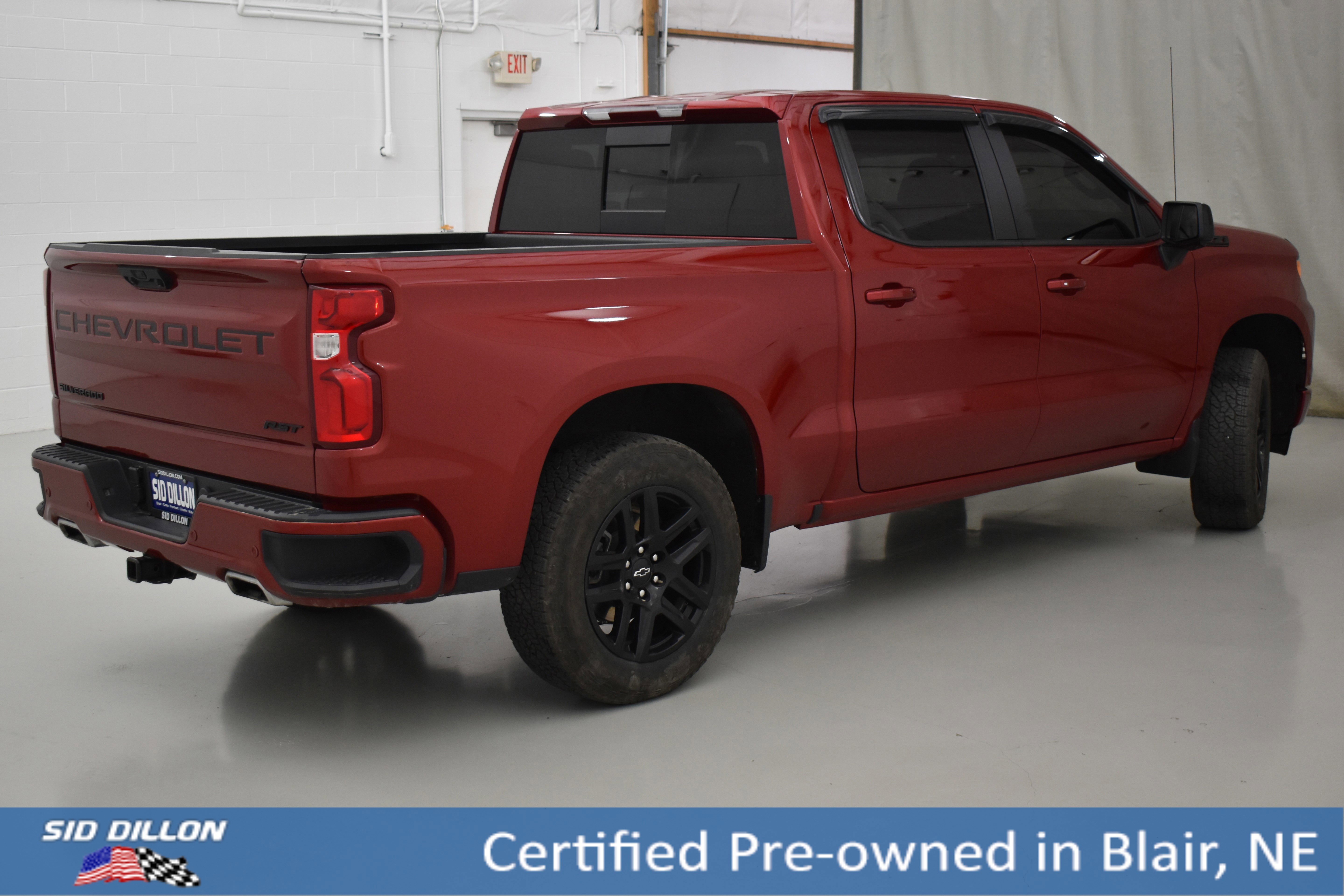 Used 2025 Radiant Red Tintcoat Chevrolet RST image 14
