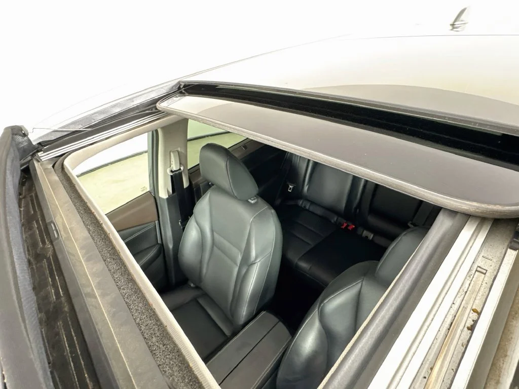 Used 2021 Gun Metallic Nissan SV image 25