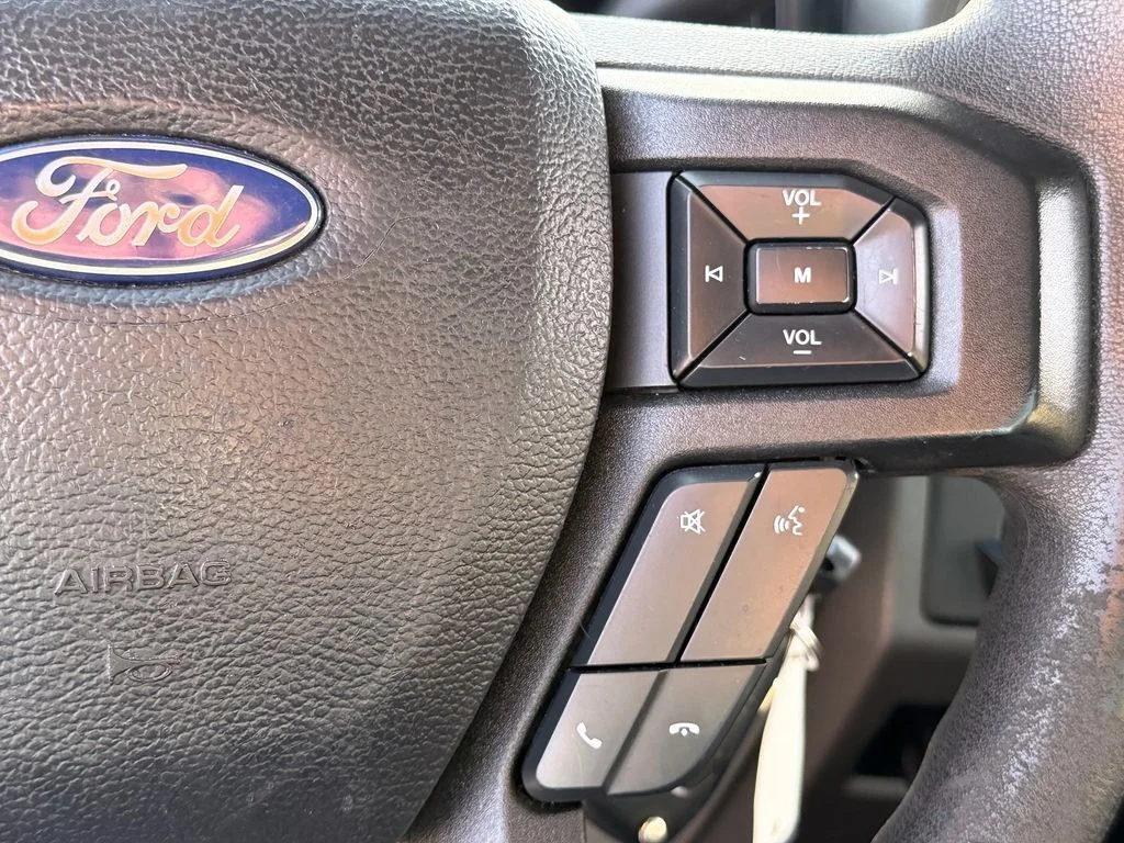 Used 2020 White Ford XL image 23