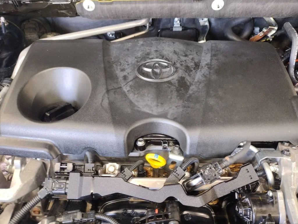 Used 2019 Blue Toyota XLE image 8