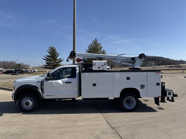 2024 Ford F-550 Super Duty Chassis Cab XL - Photo 10