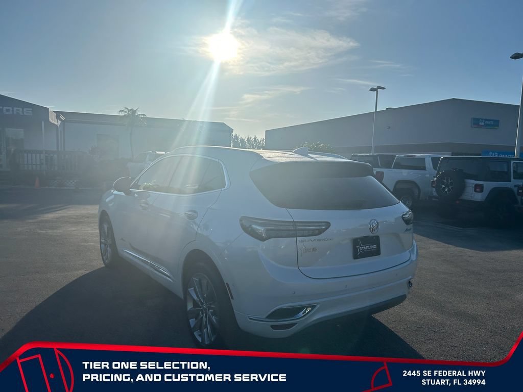 Used 2023 WHITE FROST TRICOAT Buick Avenir image 7