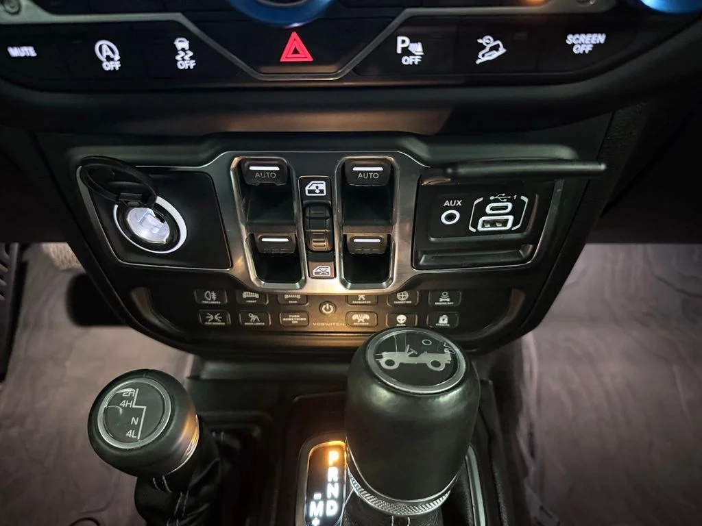 Used 2018 Yellow Jeep Unlimited Sahara image 19