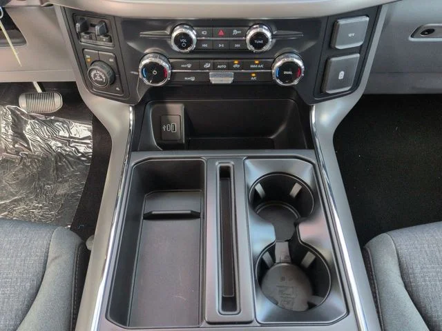 New 2026 White Ford XLT image 19