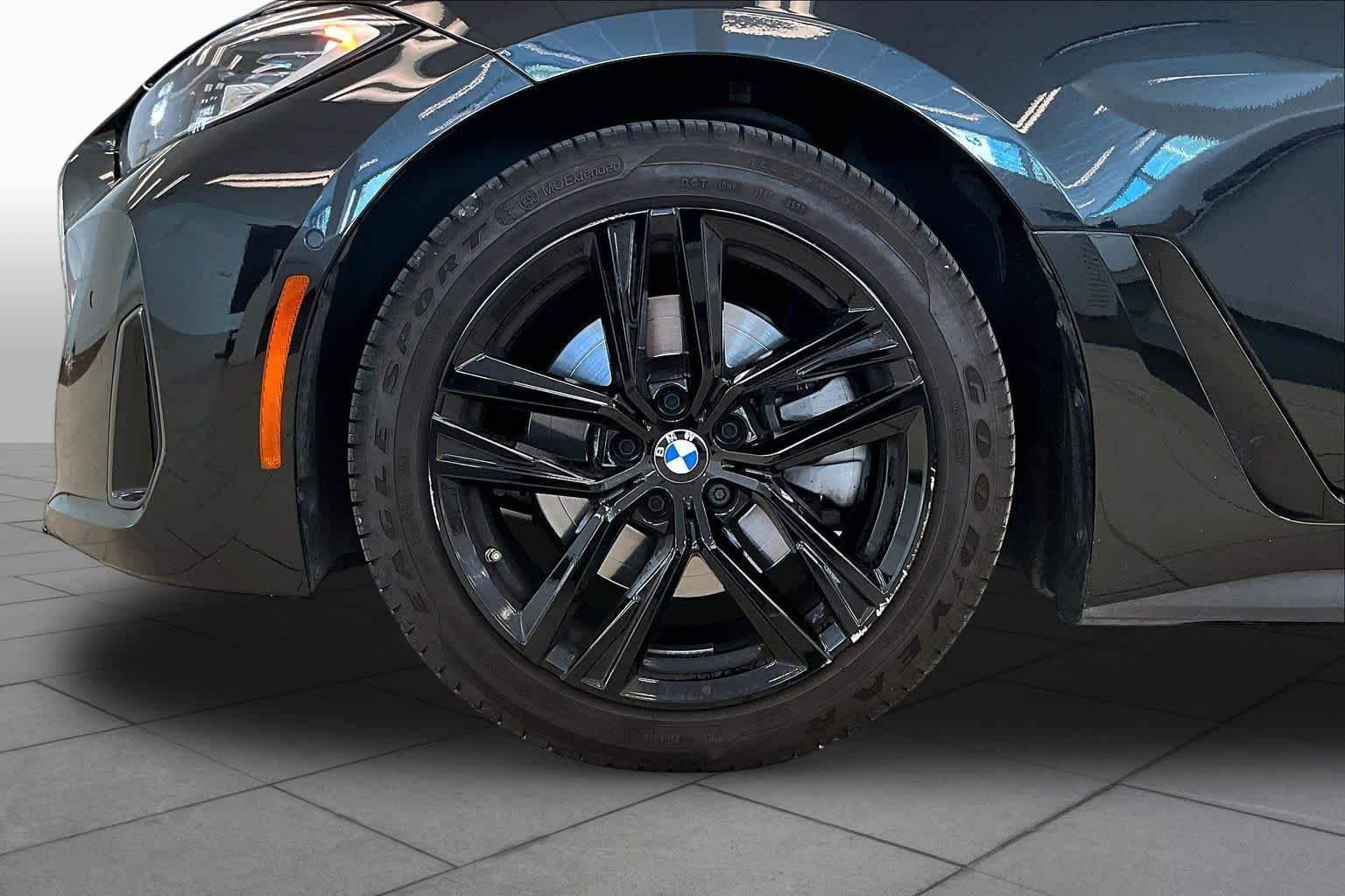 Used 2024 Black Sapphire Metallic BMW 430i xDrive image 9