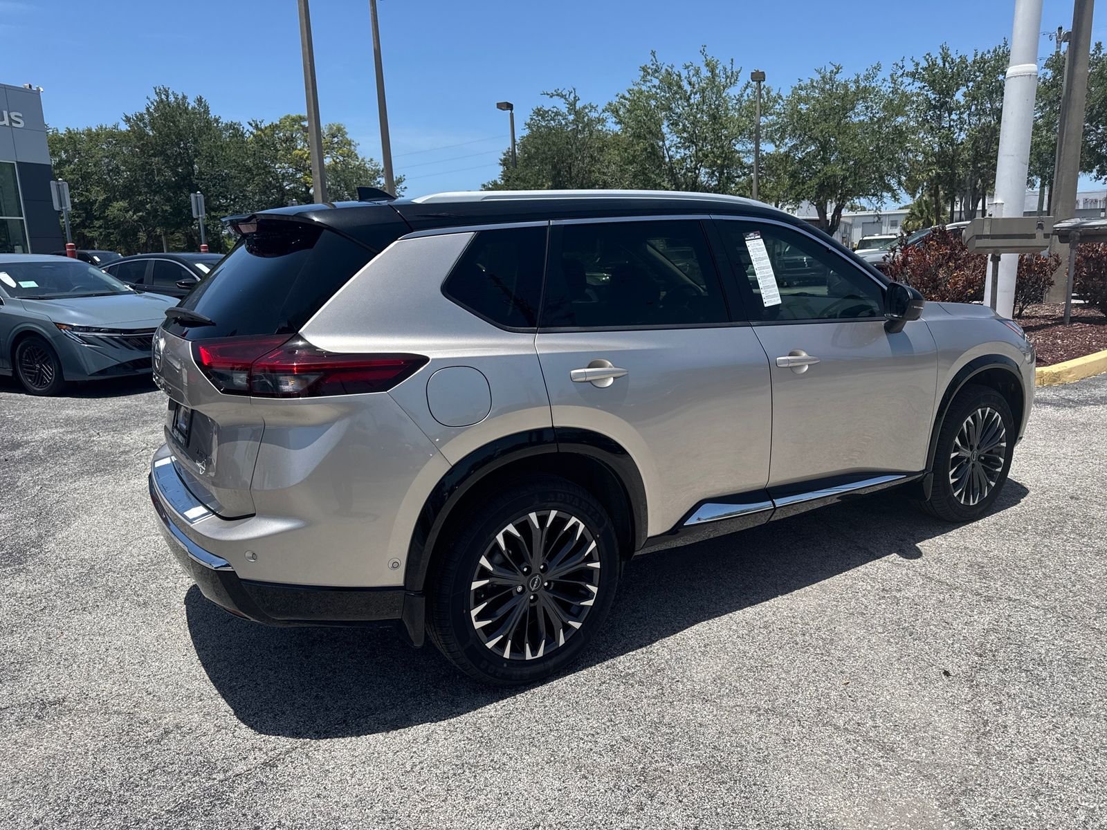 Certified Used 2024 Gold Nissan Platinum image 9
