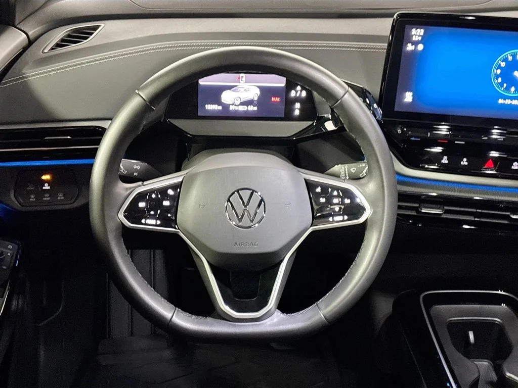 Used 2023  Volkswagen Pro S image 13