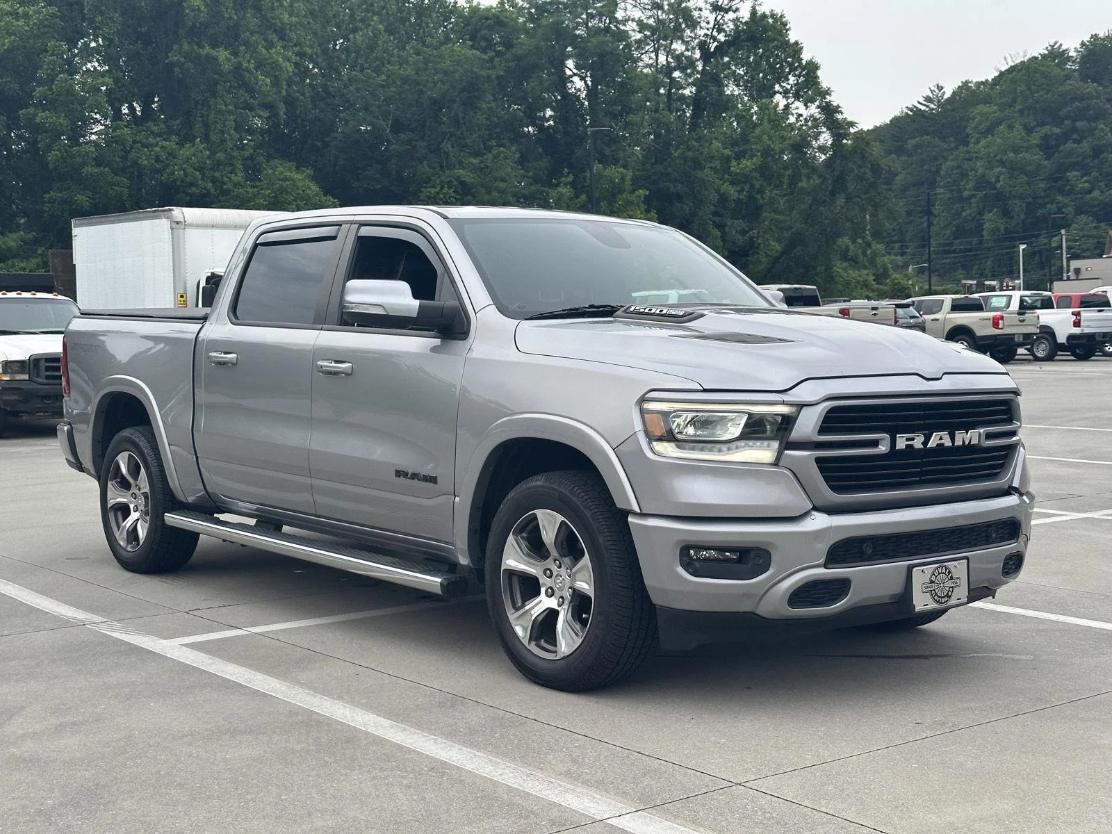 2020 RAM 1500 Laramie 4x4 Crew Cab 5'7's photo
