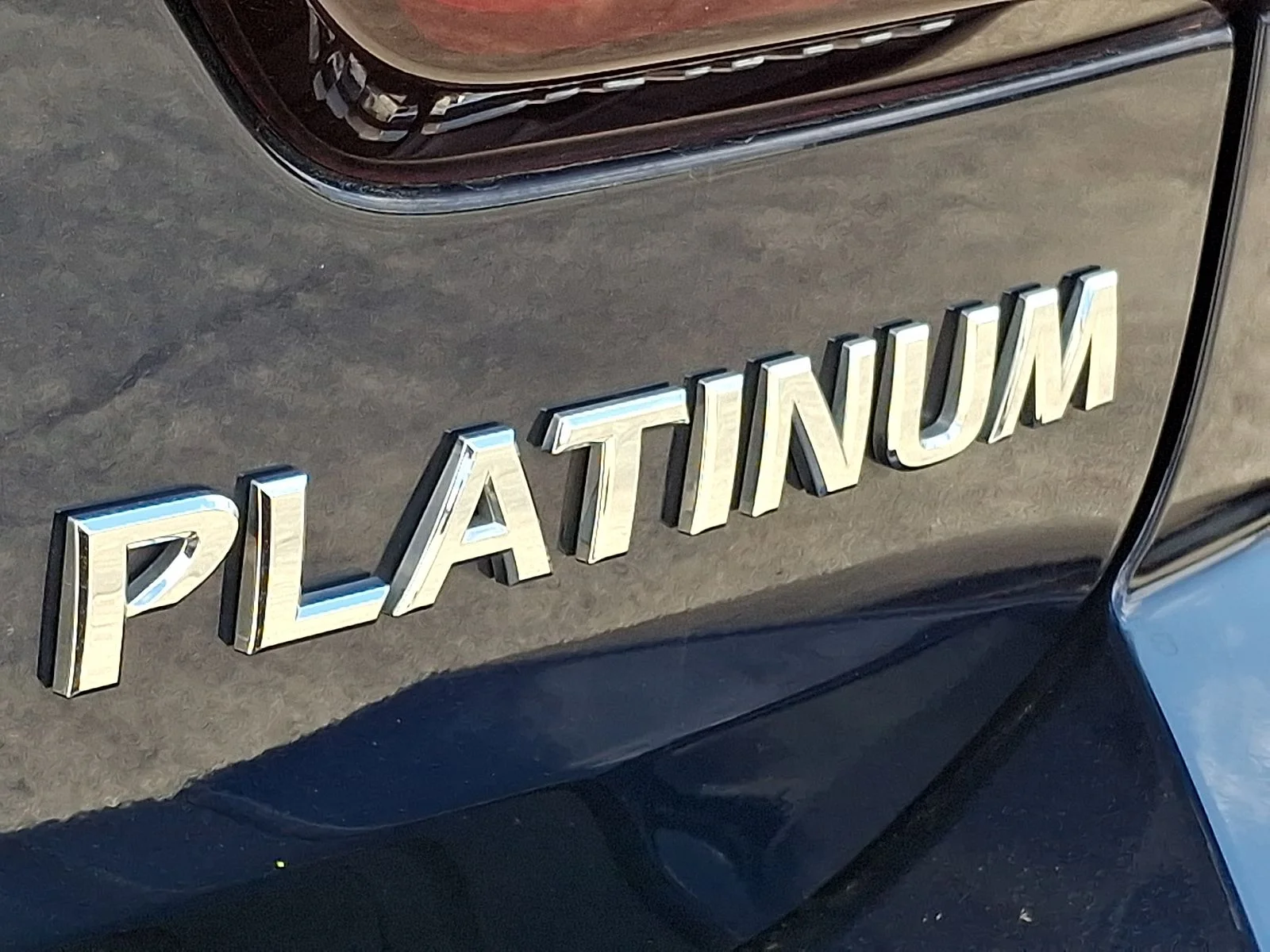 Used 2023 Blue Nissan Platinum image 31