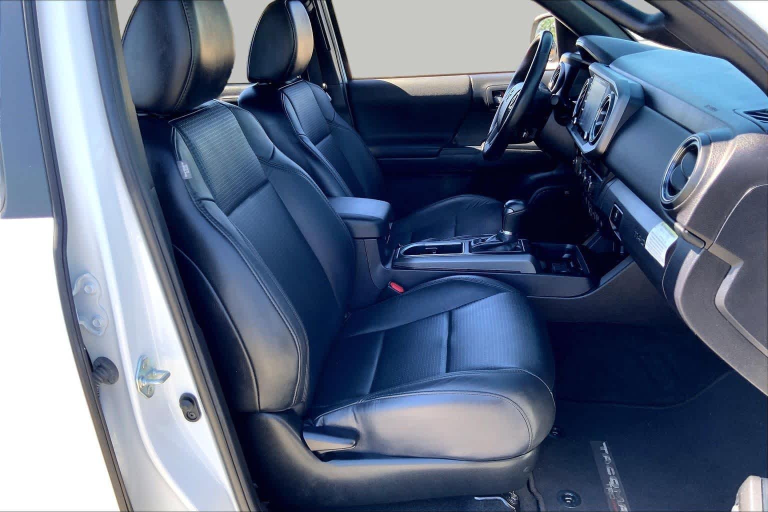 Used 2022 White Toyota TRD Sport image 9