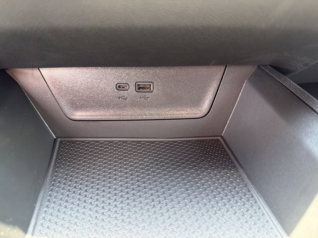 New 2026 Mosaic Black Metallic Chevrolet LT image 20