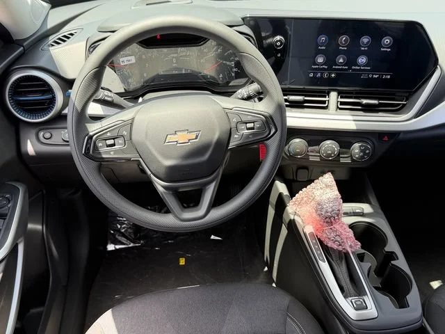 2026 Chevrolet Trax LS - Photo 7