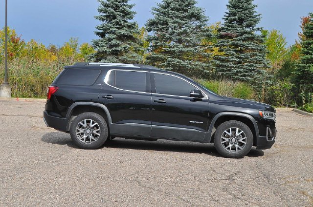 Used 2021 Black GMC SLE image 2