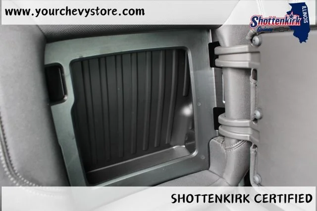 Used 2024 Blue GMC SLT image 24