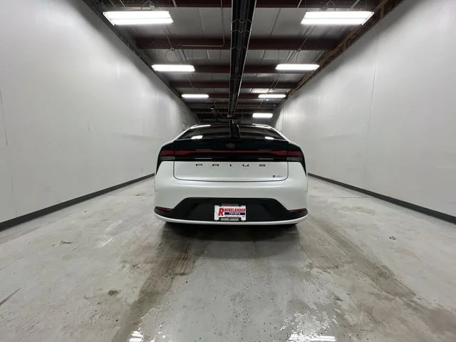 2026 Toyota Prius Limited - Photo 7