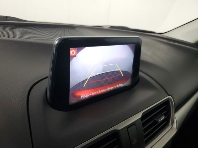 Used 2018 Red Mazda Sport image 28