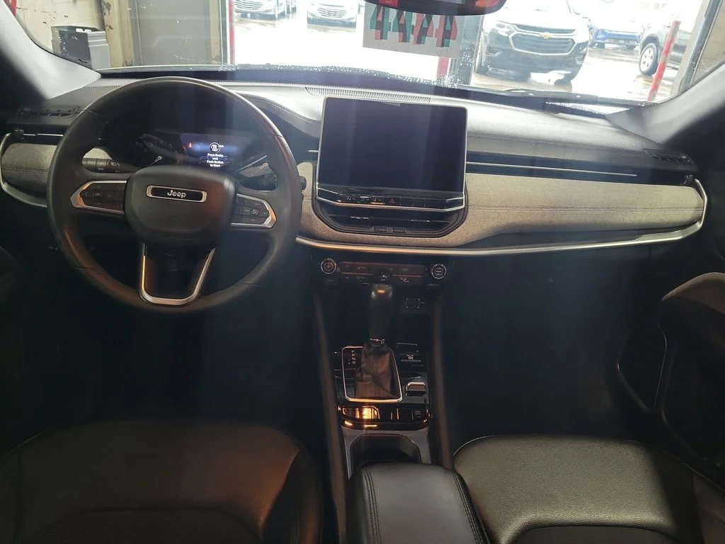 2024 Jeep Compass Latitude - Photo 11