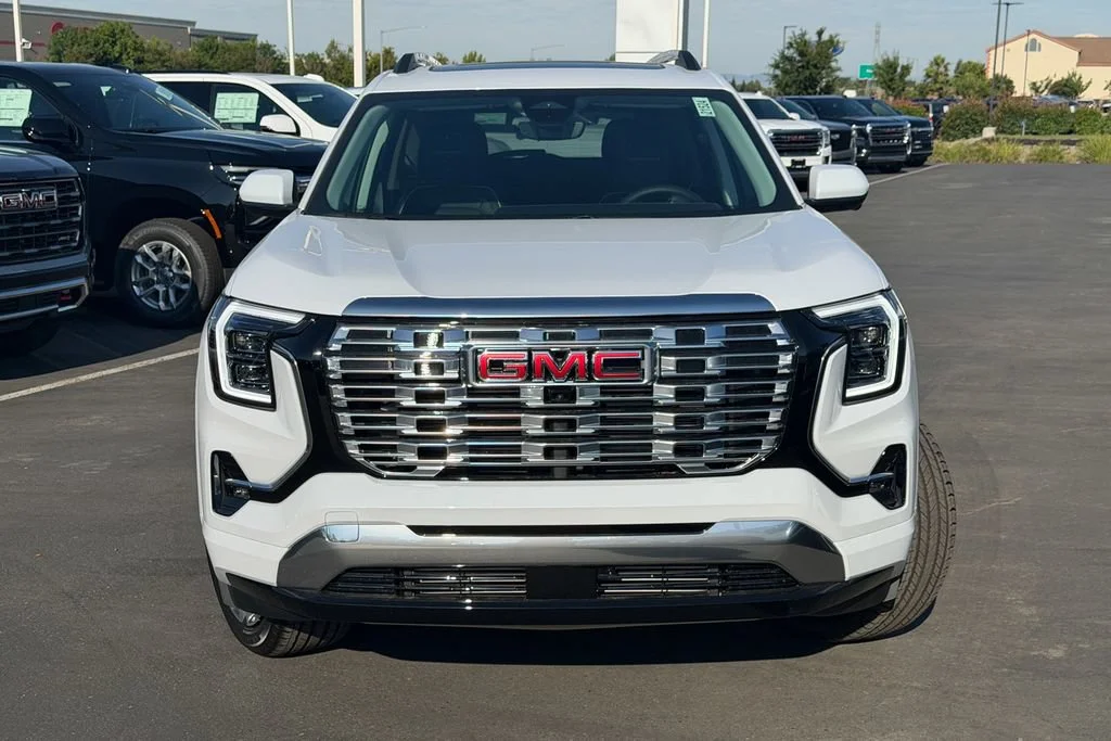 New 2026 Glacier White Tricoat GMC Denali image 3