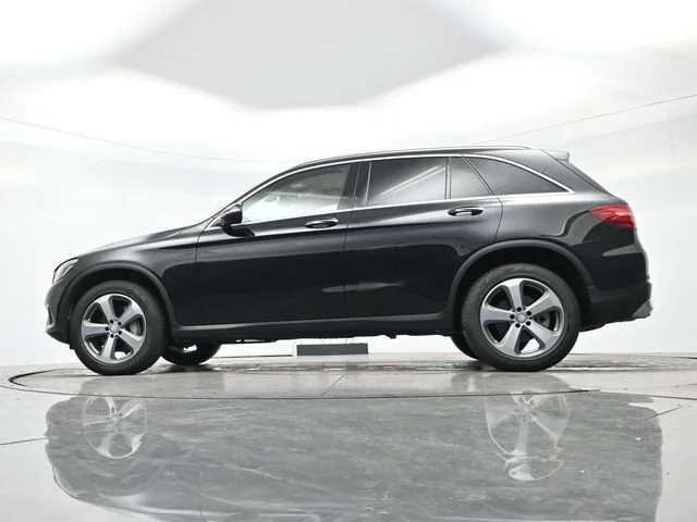 Used 2017 Black [black] Mercedes-Benz GLC 300 image 12