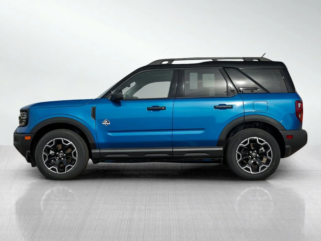 New 2026 Velocity Blue Metallic Ford Outer Banks® image 3
