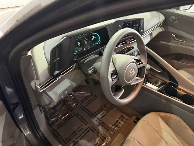 New 2026 Gray Hyundai Blue image 22