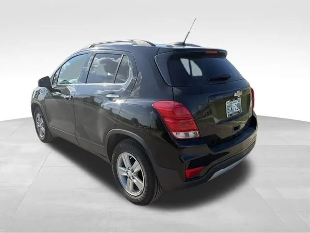 Used 2019 Black Chevrolet LT image 5