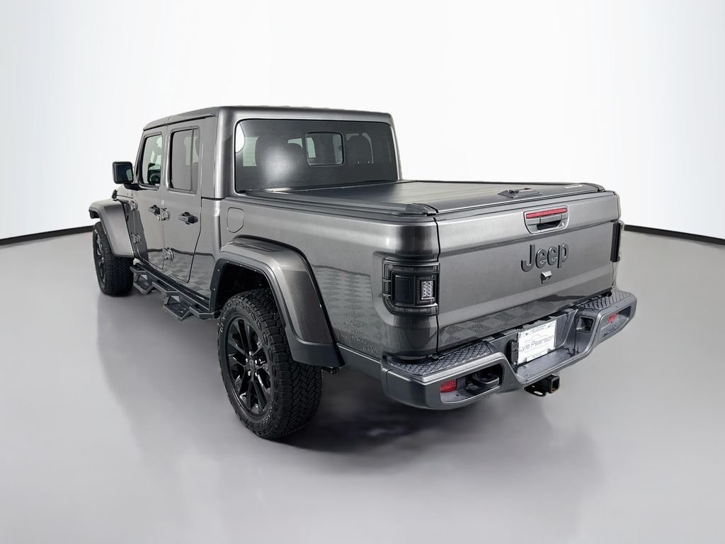 Used 2024 Gray Jeep Sport image 3