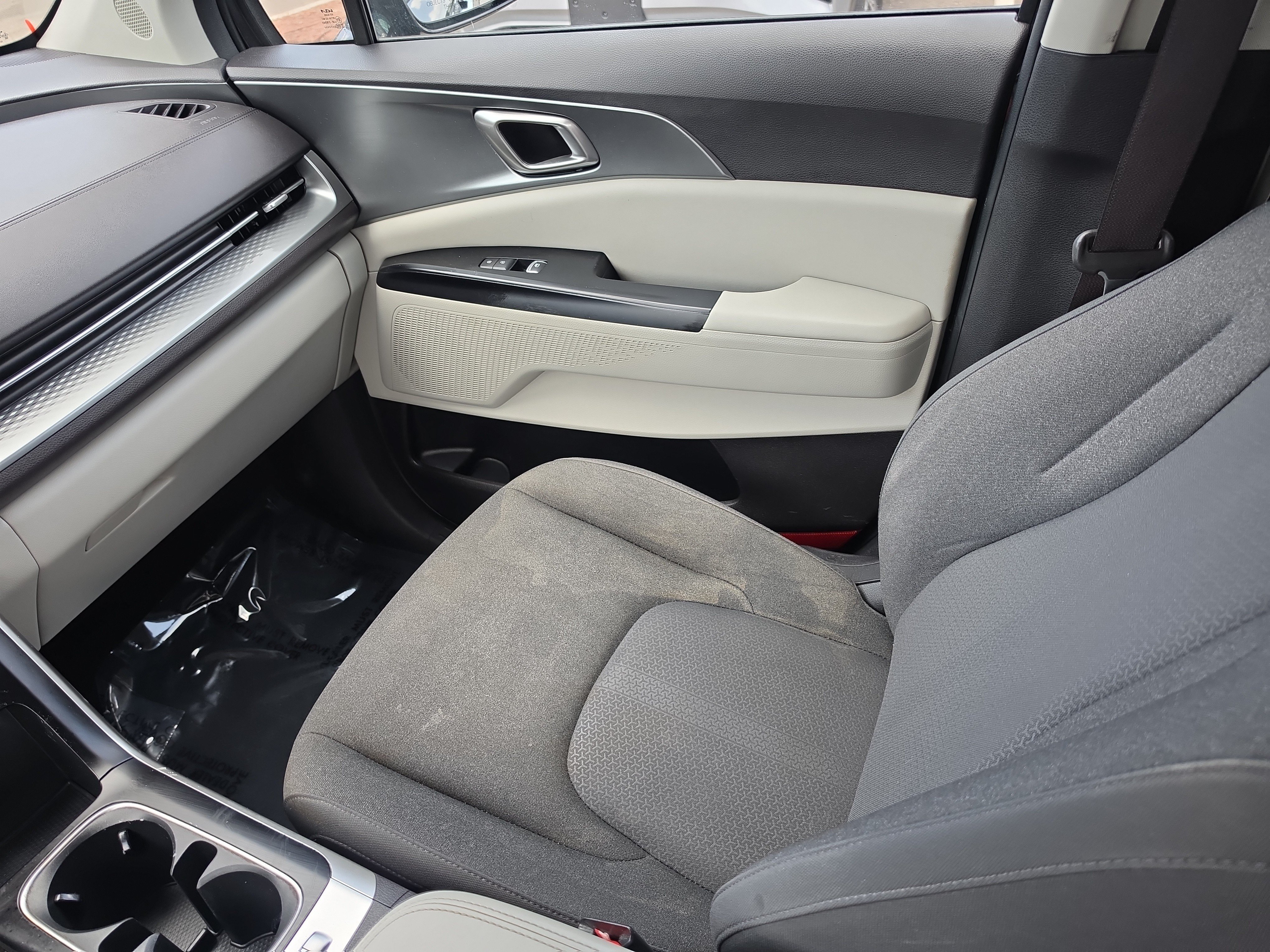 Certified Used 2024 Panthera Metal Kia LX image 15