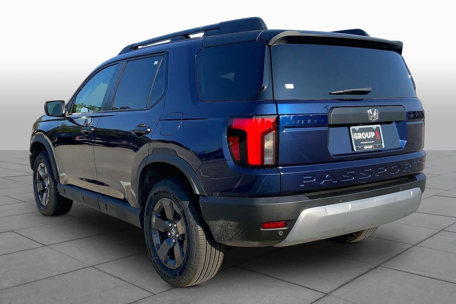 New 2026 Obsidian Blue Pearl Honda RTL image 11