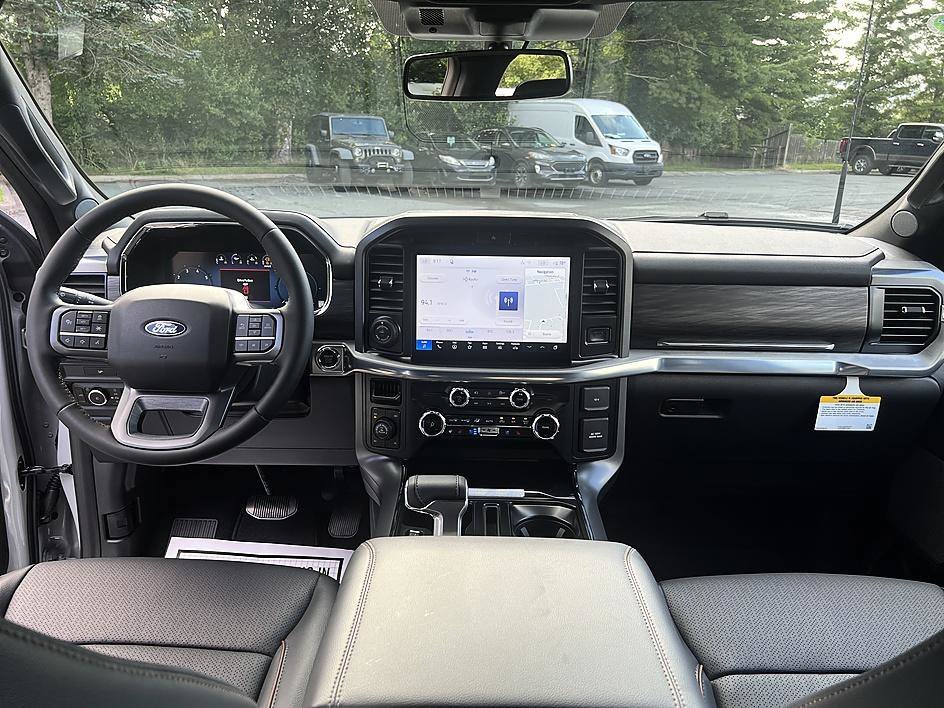 New 2026 Avalanche Ford Lariat® image 13