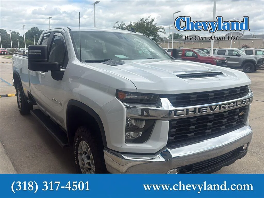 Certified Used 2022 SUMMIT WHITE Chevrolet LT image 1