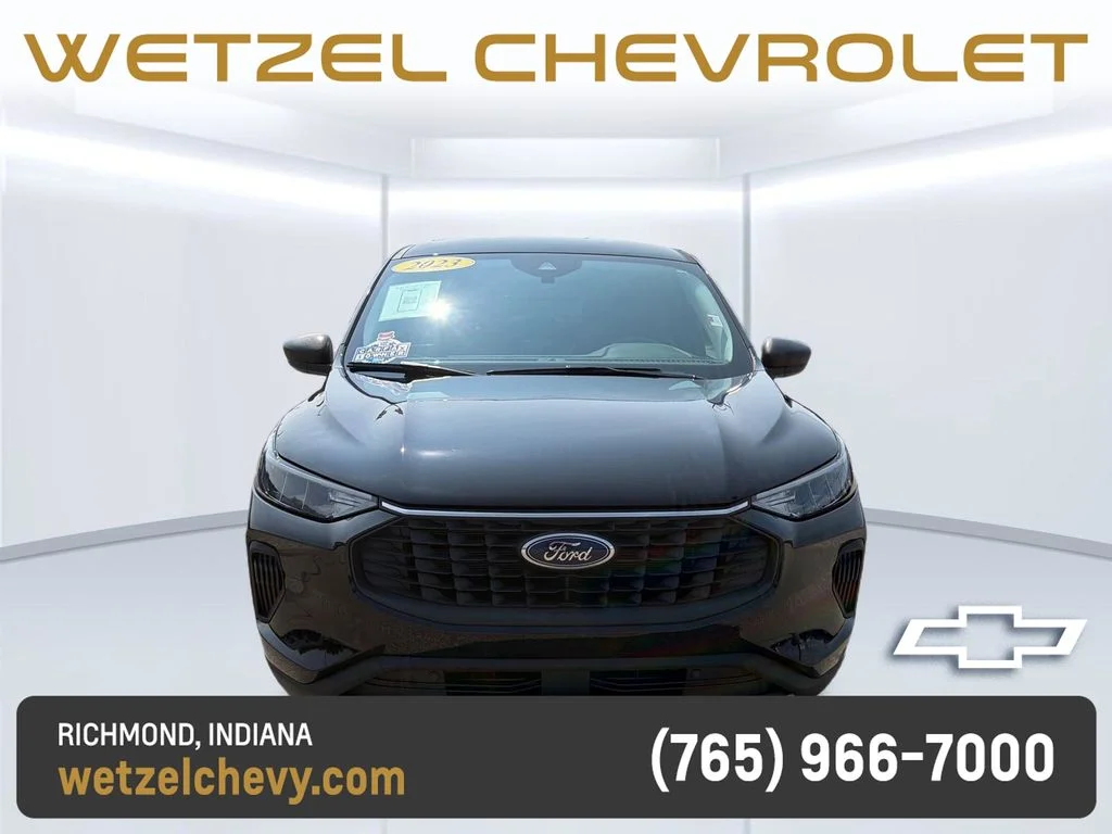Used 2023 Black Ford Active image 2