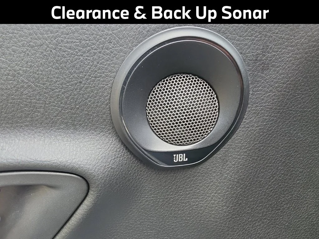 Used 2020  Toyota 3.0 image 21