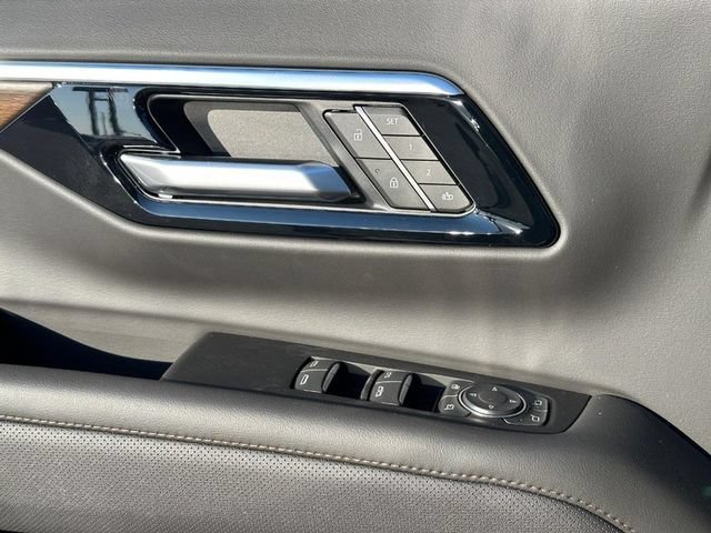 2026 Chevrolet Suburban High Country - Photo 20